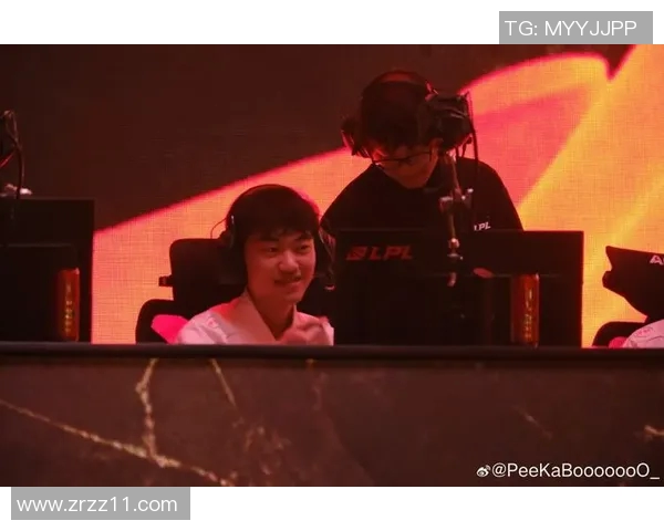 EDG在S15LOL比分青年赛中以79分稳居积分榜首位